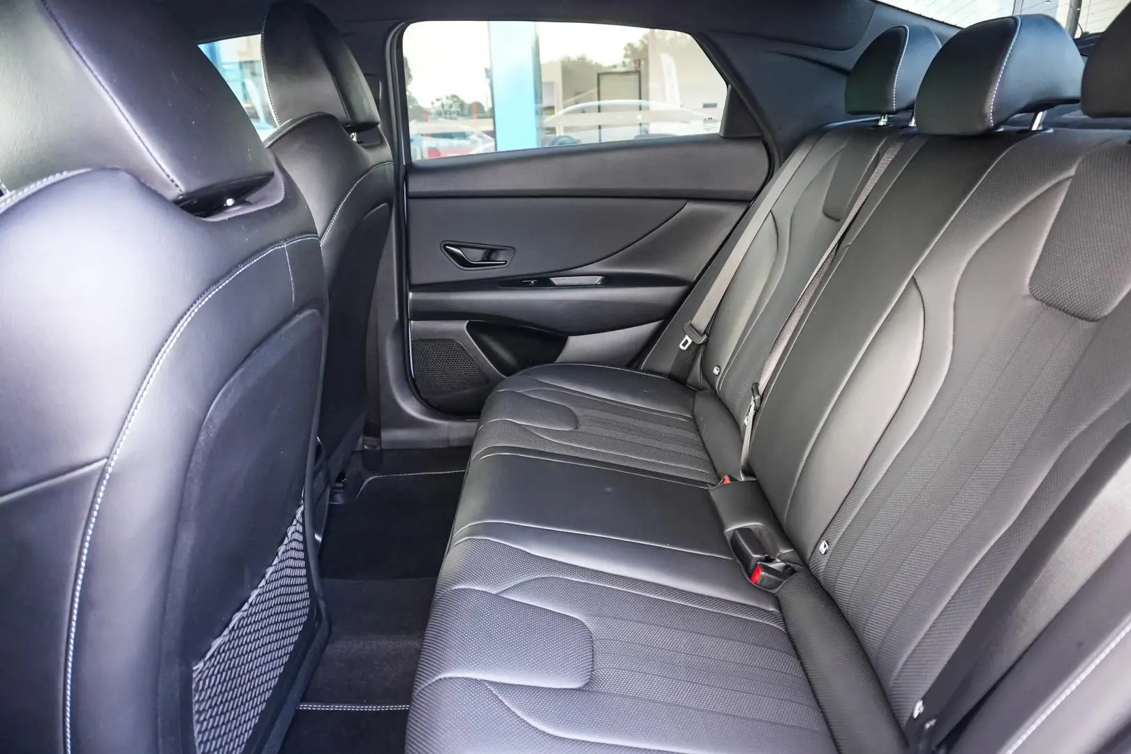 2025 Hyundai i30 Gallery Image 8