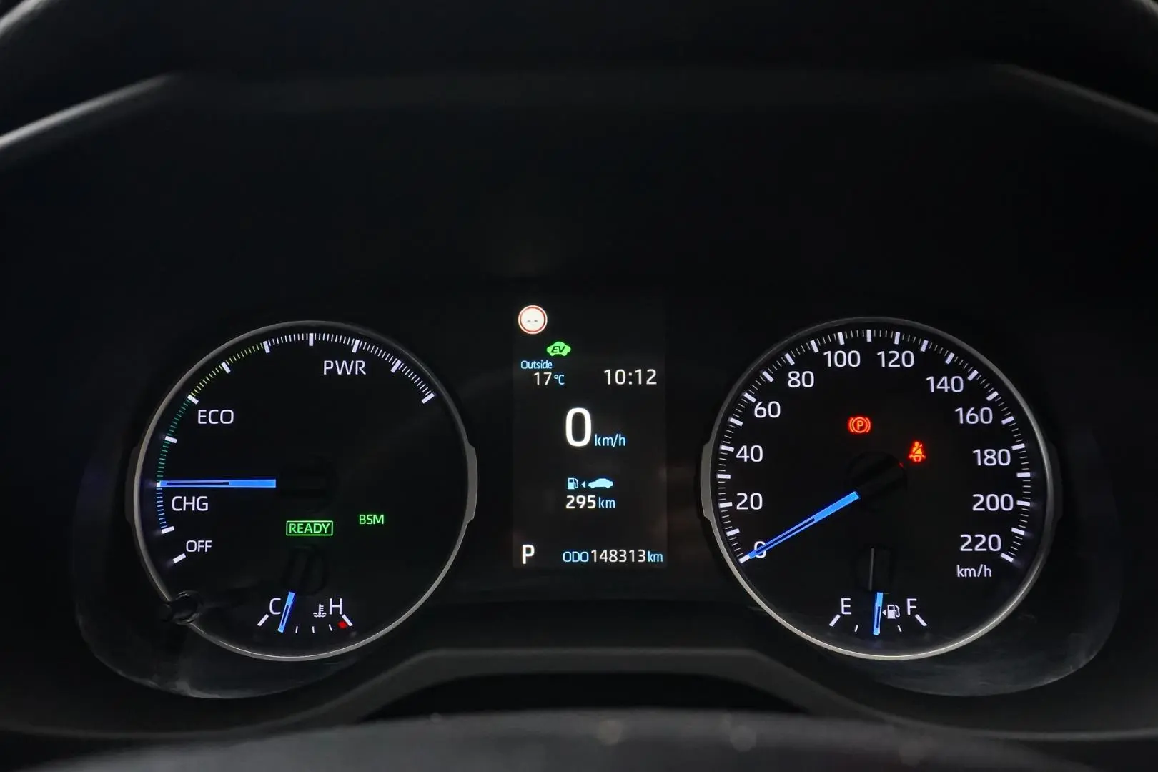 2019 Toyota RAV4 Gallery Image 18