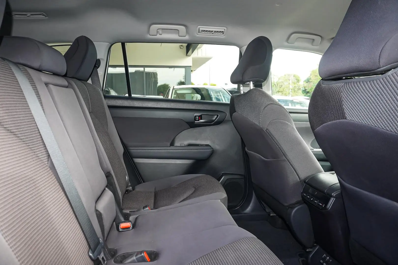 2024 Toyota Kluger Gallery Image 8