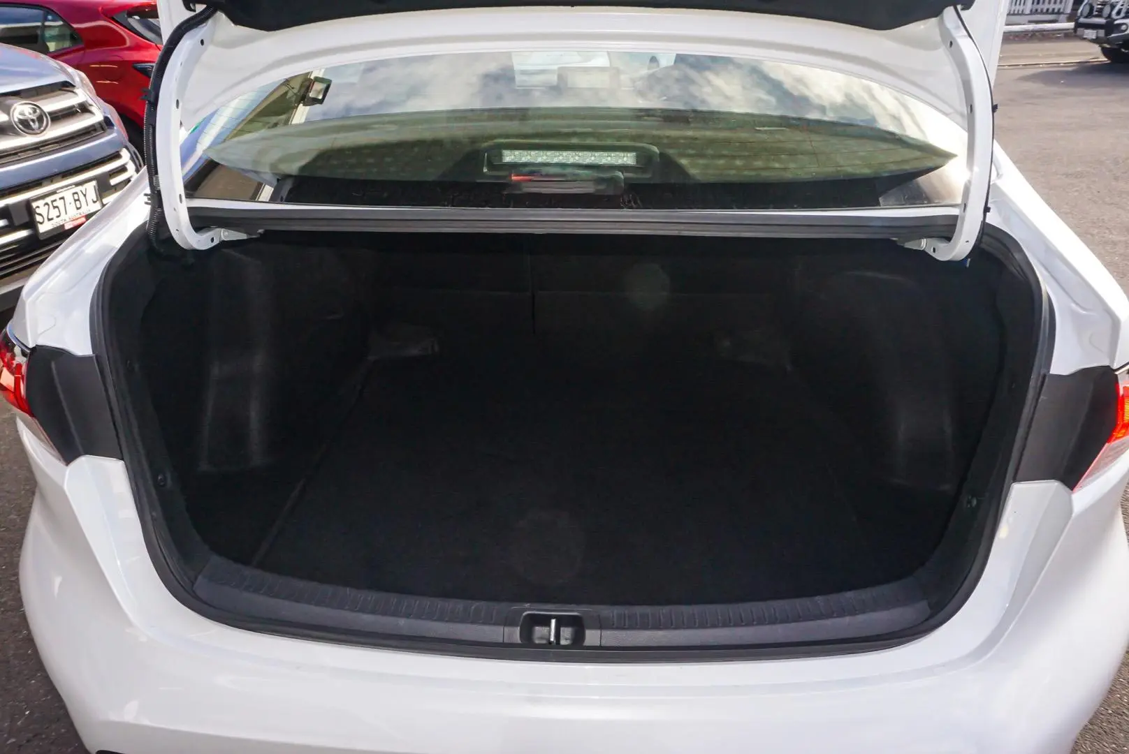 2023 Toyota Corolla Gallery Image 10