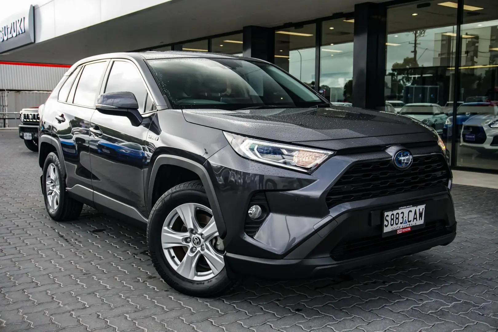 2020 Toyota Rav4 Gallery Image 1