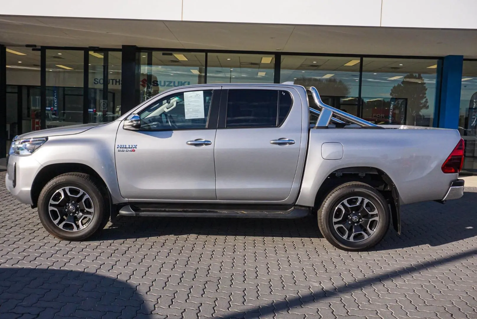 2022 Toyota Hilux Gallery Image 4