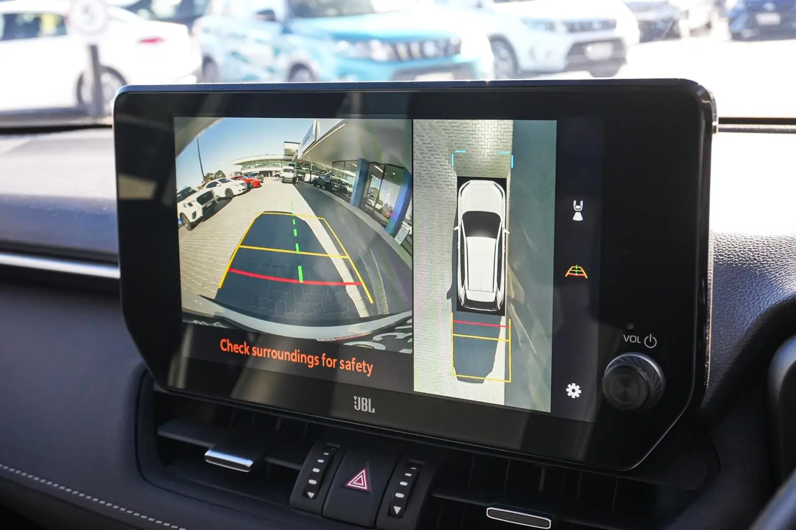 2024 Toyota RAV4 Gallery Image 24