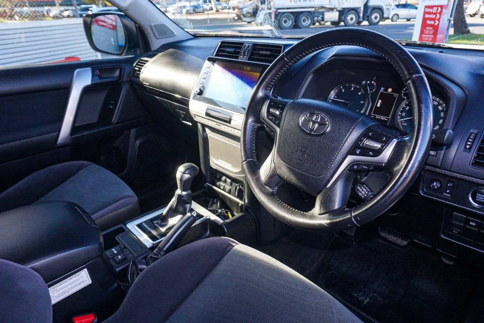 2020 Toyota Landcruiser Prado Gallery Image 7