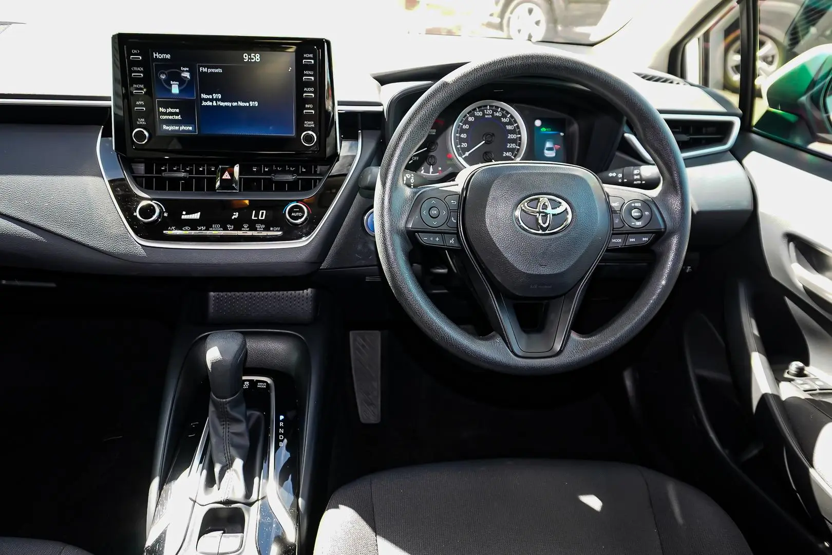 2022 Toyota Corolla Gallery Image 9