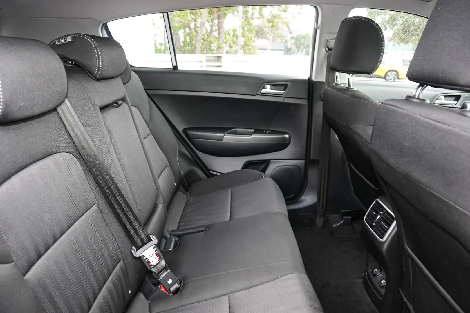 2020 Kia Sportage Gallery Image 9
