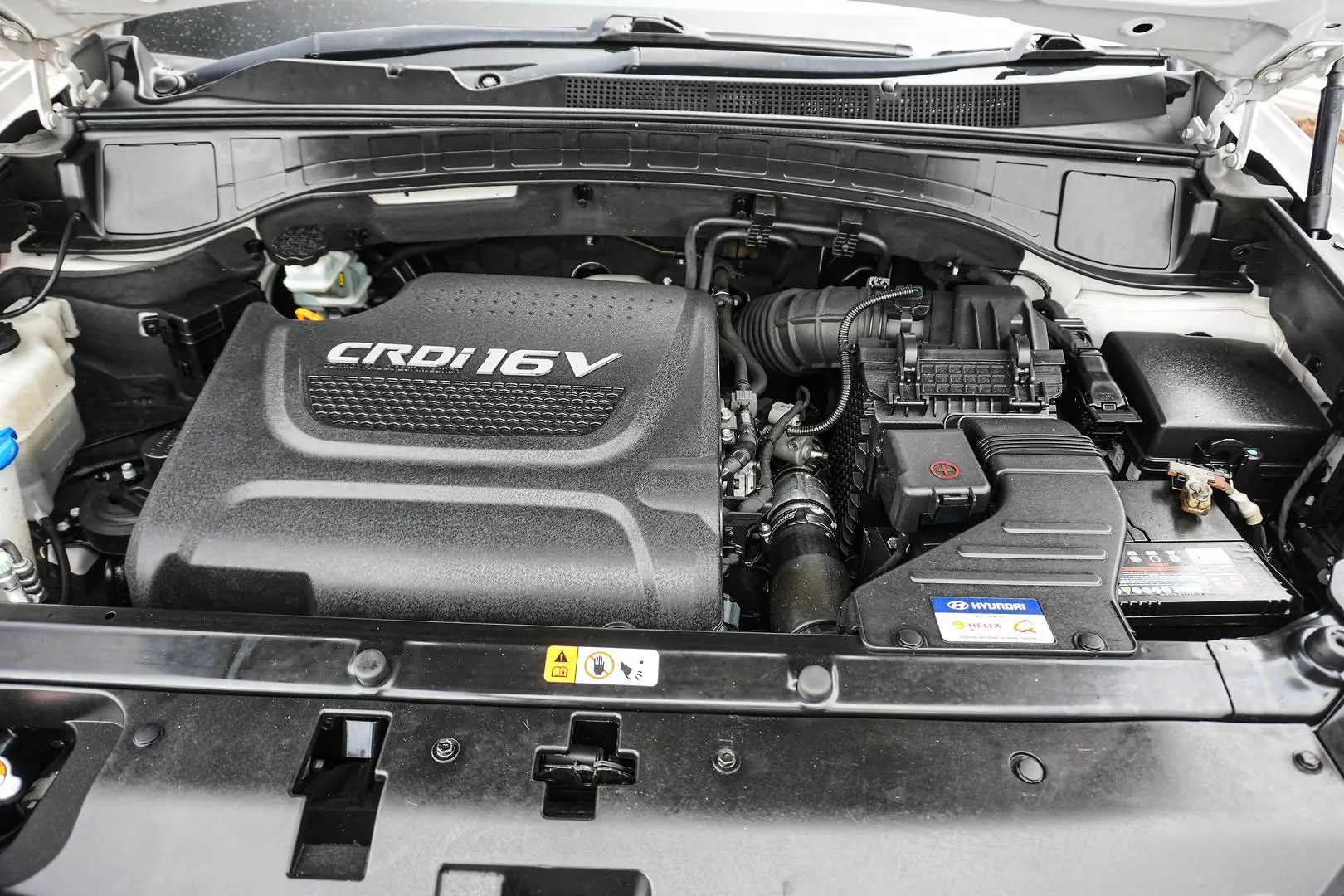 2015 Hyundai Santa Fe Gallery Image 24