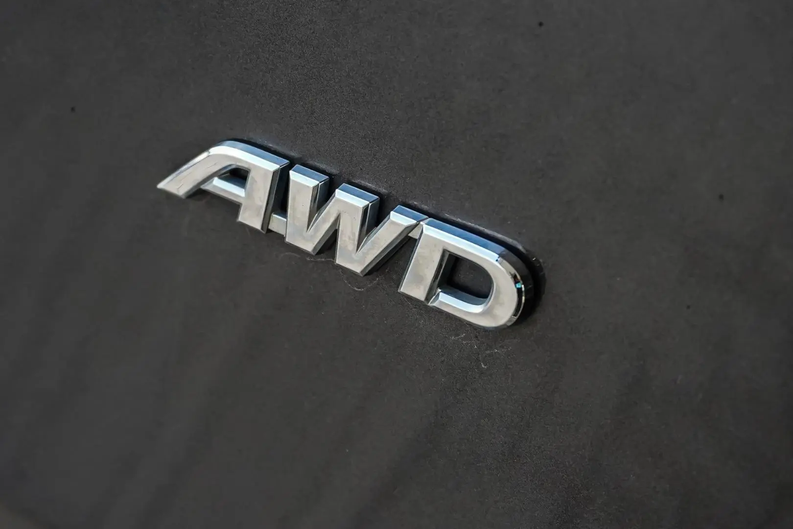 2018 Toyota RAV4 Gallery Image 16