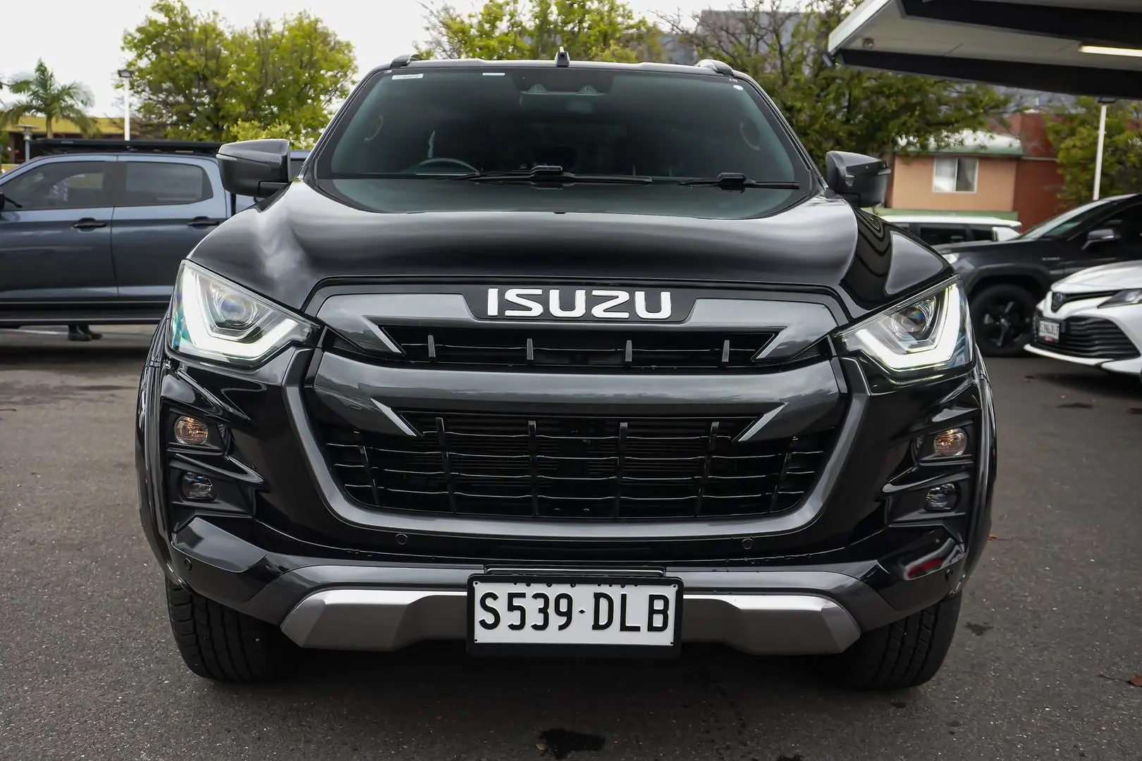 2022 Isuzu D-MAX Gallery Image 5