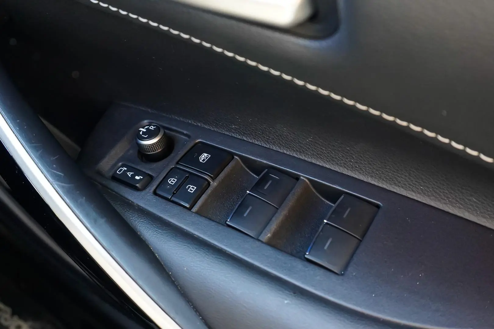 2020 Toyota Corolla Gallery Image 22