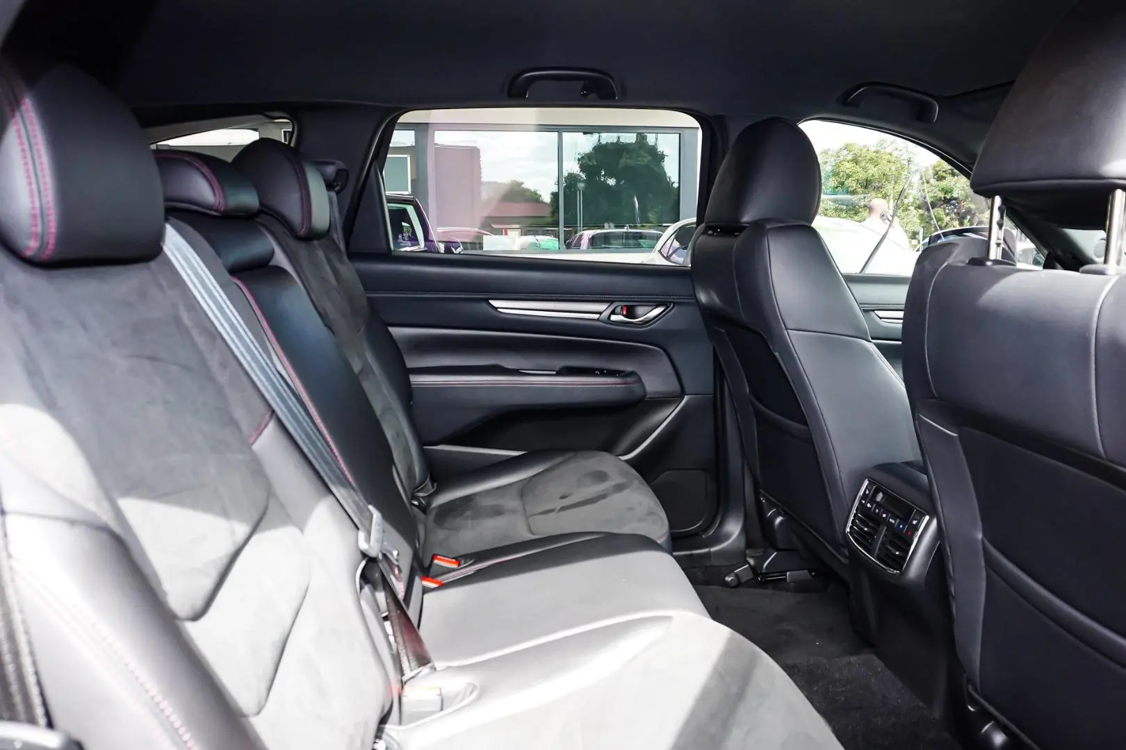 2022 Mazda CX-8 Gallery Image 7