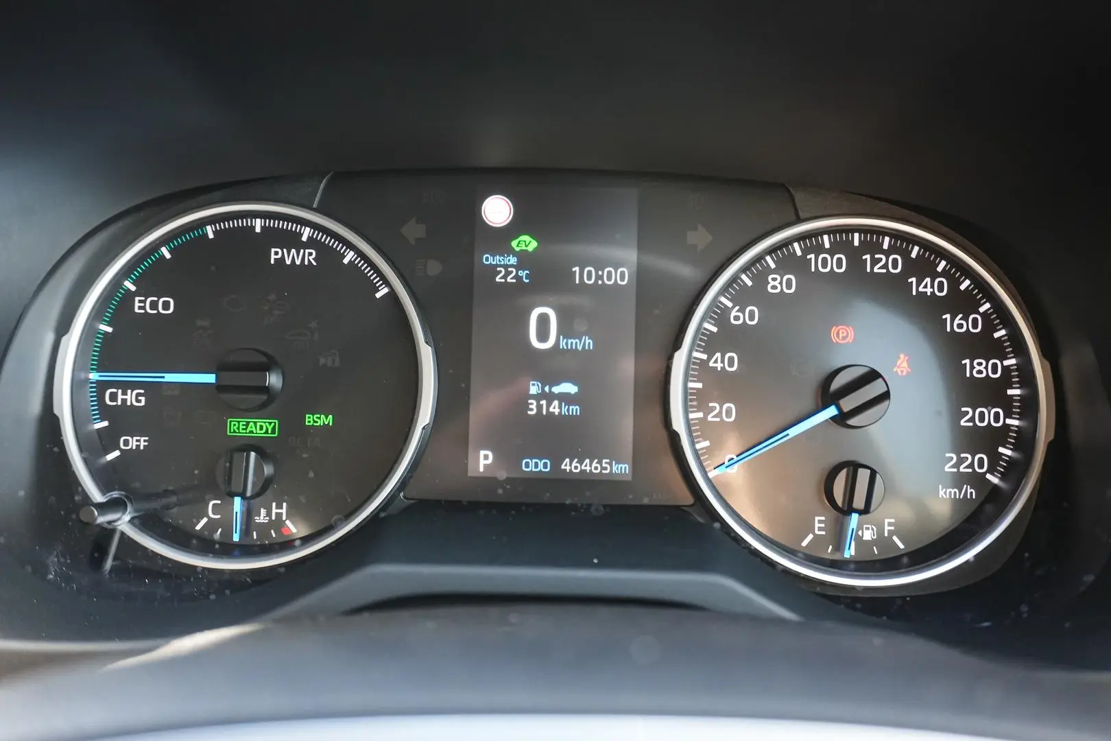 2022 Toyota RAV4 Gallery Image 18