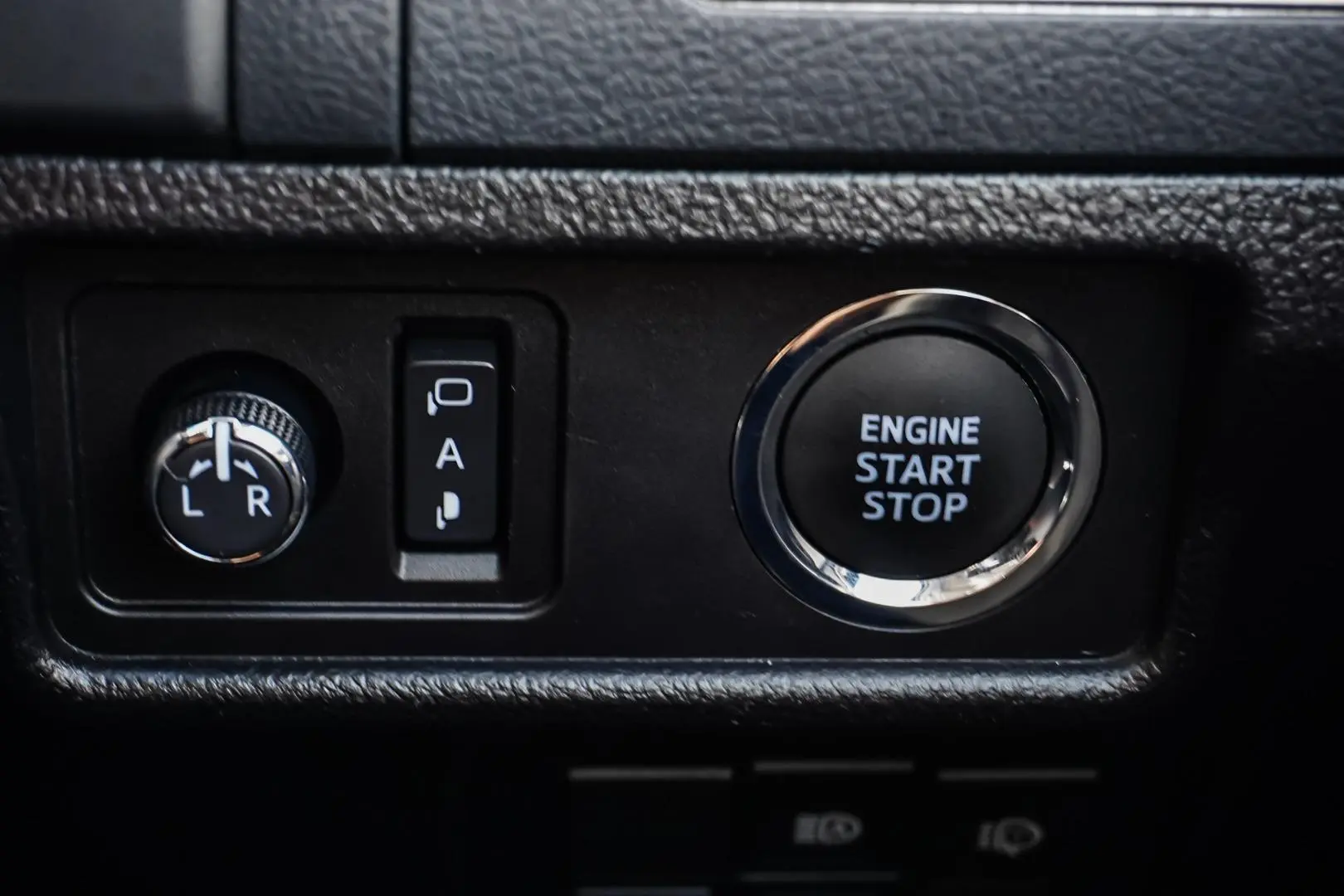 2021 Toyota Landcruiser Prado Gallery Image 26