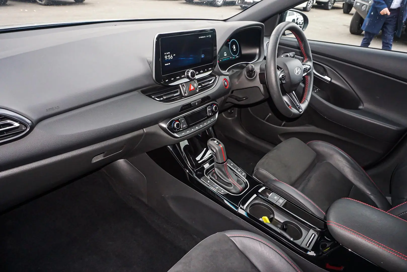2024 Hyundai i30 Gallery Image 10