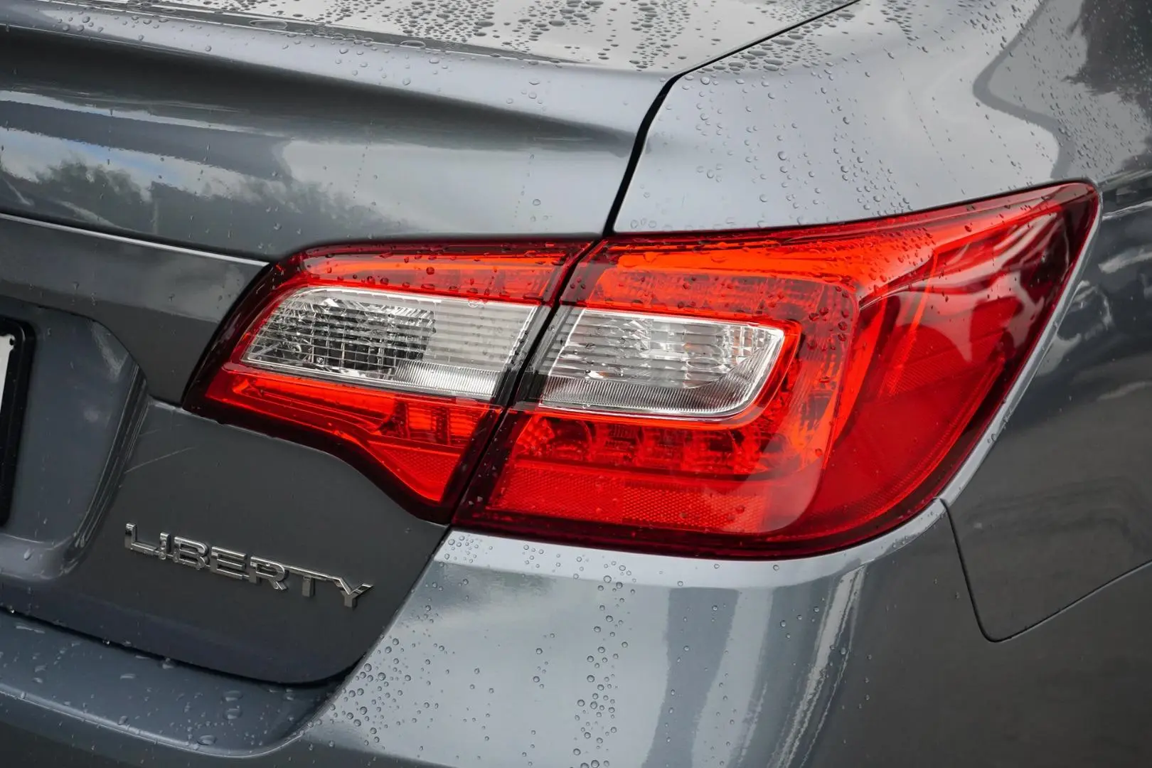 2018 Subaru Liberty Gallery Image 14