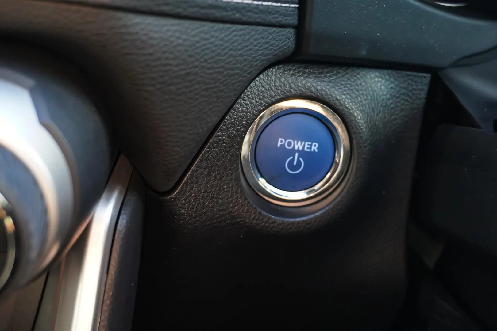2022 Toyota RAV4 Gallery Image 24