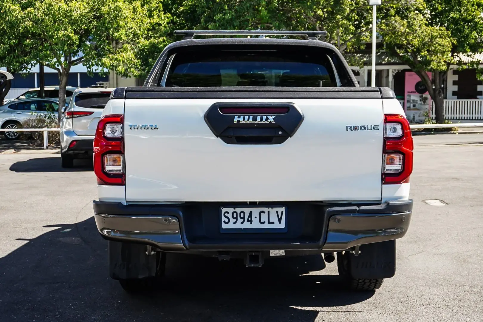 2021 Toyota Hilux Gallery Image 6