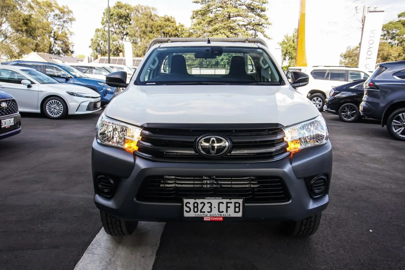 2020 Toyota Hilux Gallery Image 3