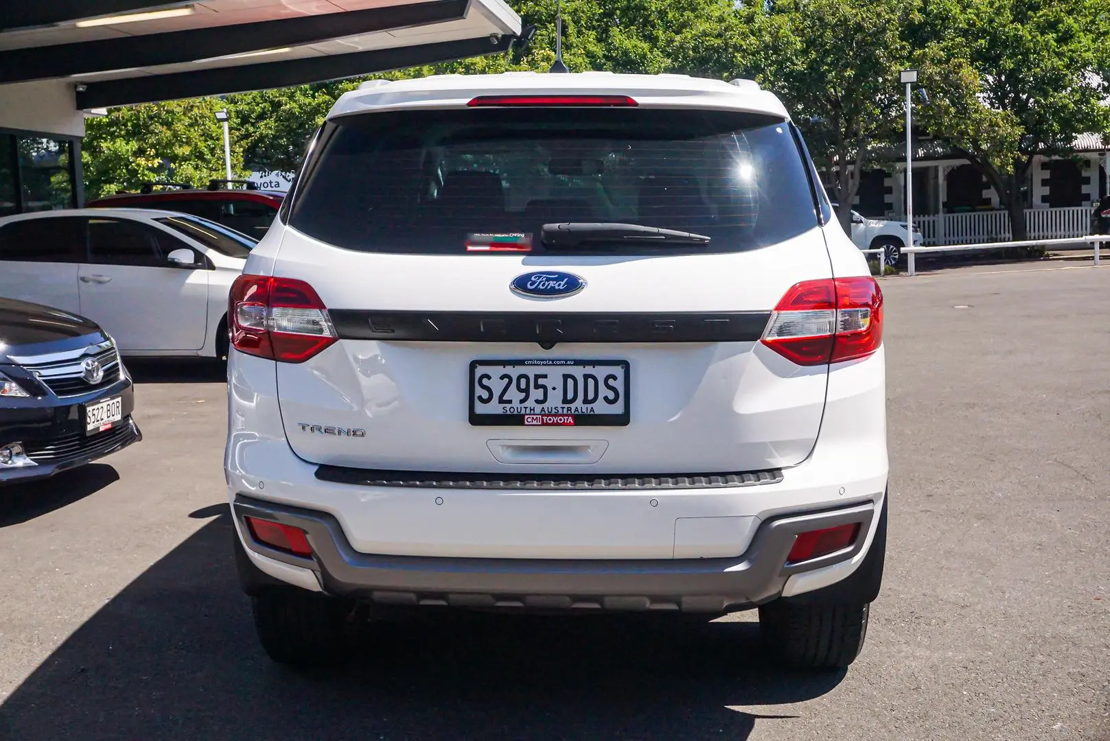 2018 Ford Everest Gallery Image 5