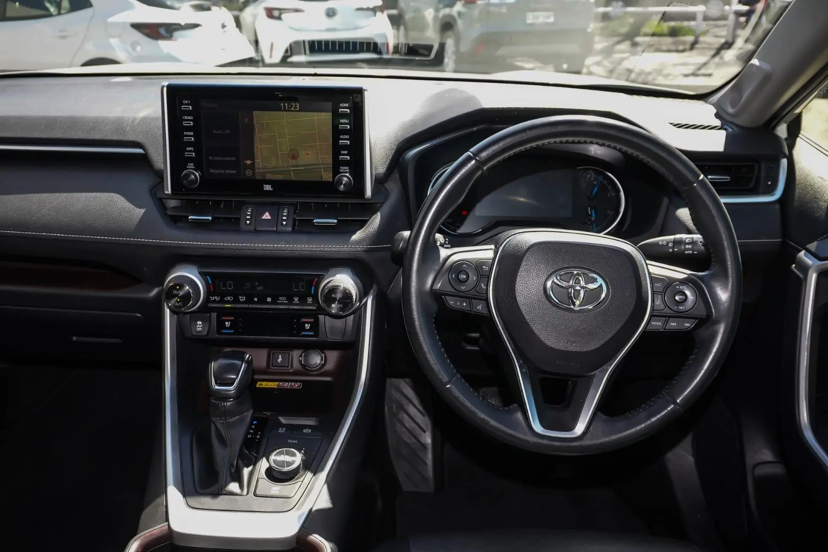 2022 Toyota RAV4 Gallery Image 8