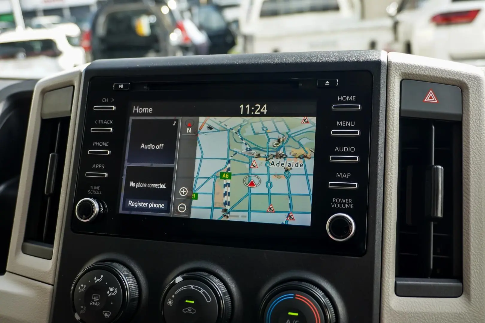 2019 Toyota Hiace Gallery Image 21