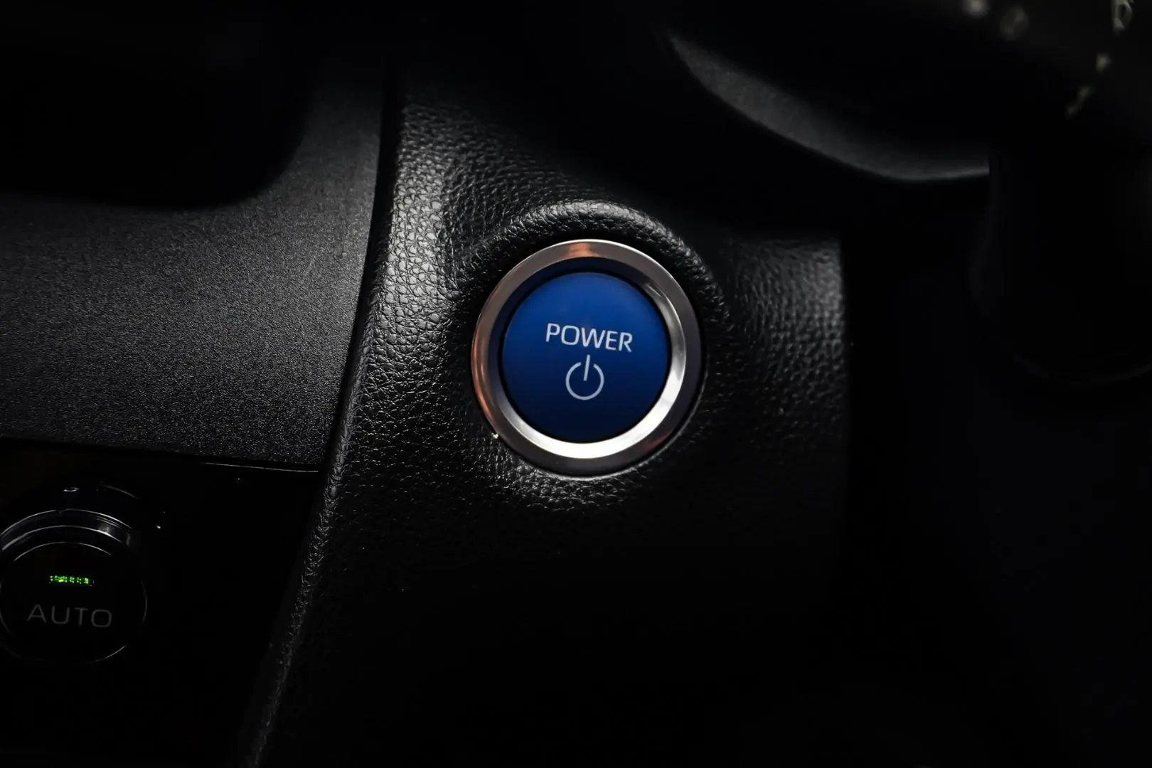 2021 Toyota Yaris Cross Gallery Image 25