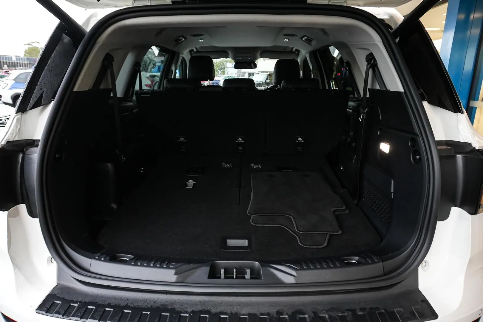 2024 Ford Everest Gallery Image 14