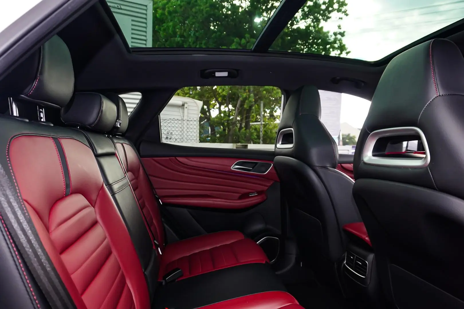 2021 MG HS Gallery Image 8