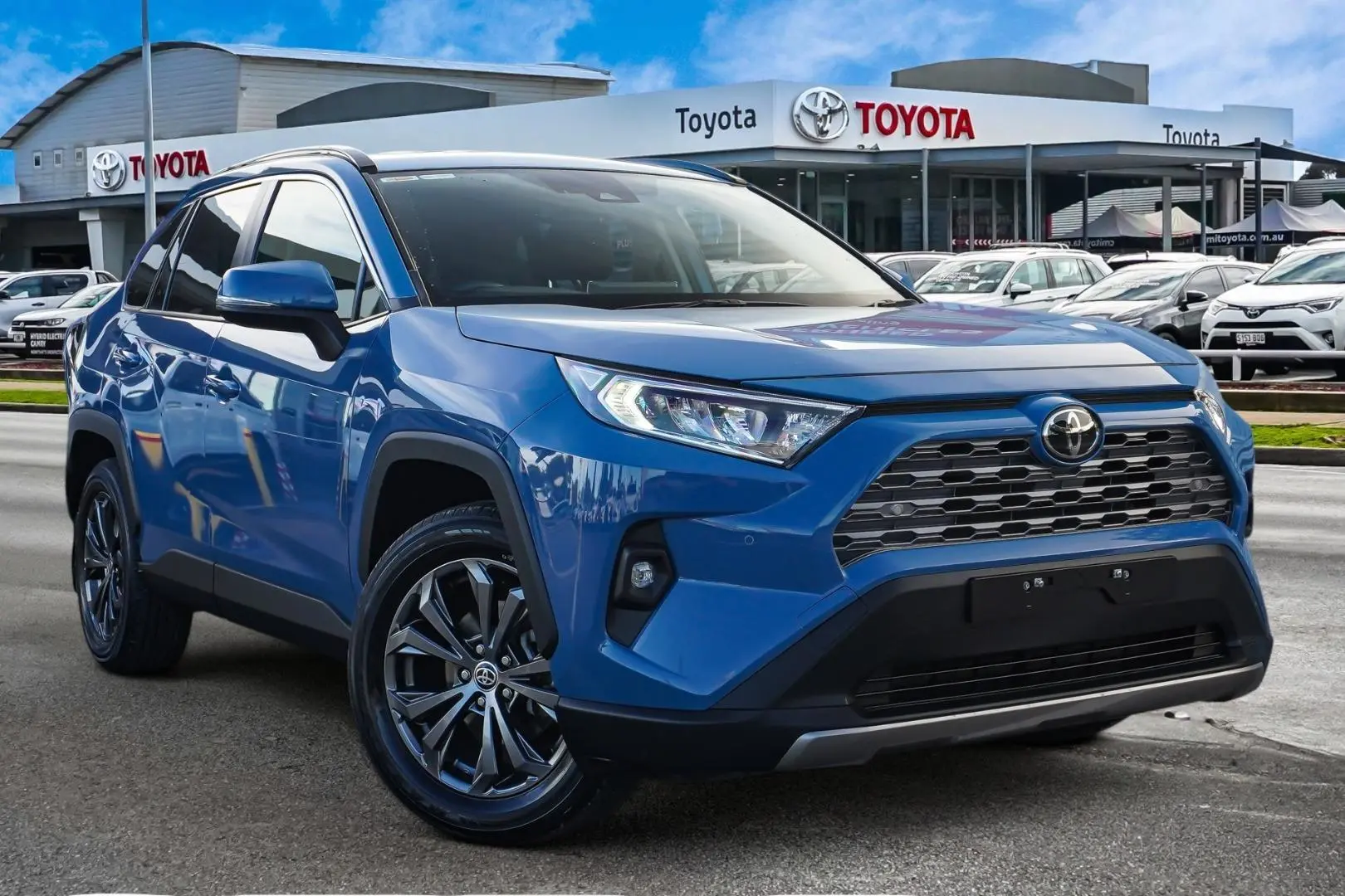 2024 Toyota RAV4 Gallery Image 1