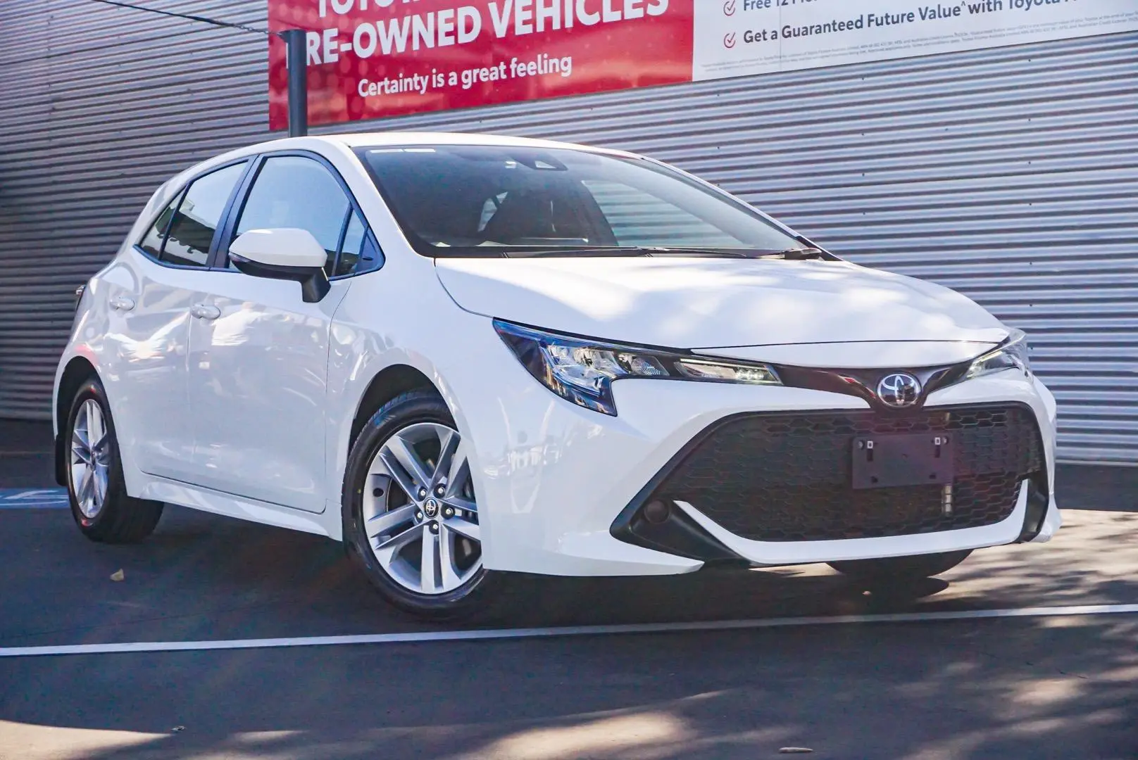 2021 Toyota Corolla Gallery Image 1