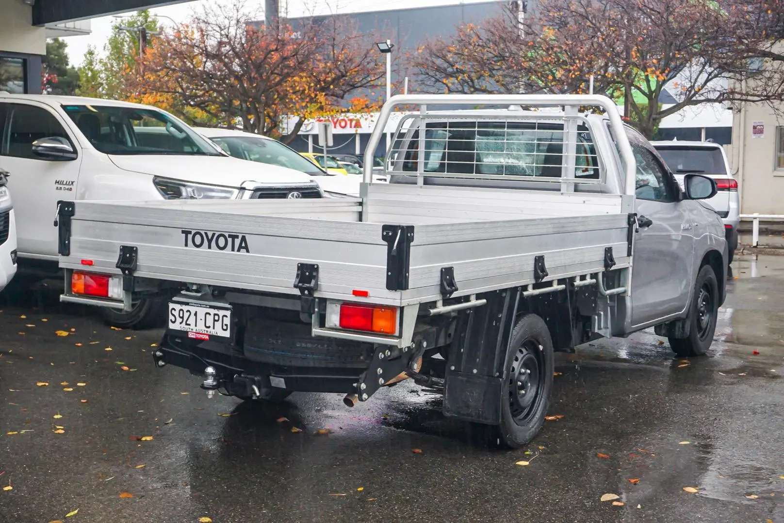 2022 Toyota Hilux Gallery Image 3