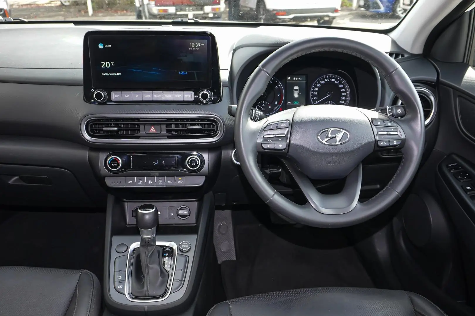 2022 Hyundai Kona Gallery Image 9