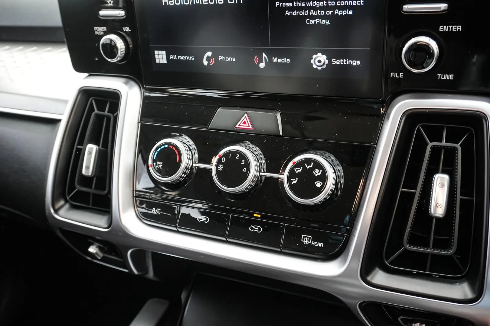 2022 Kia Sorento Gallery Image 21