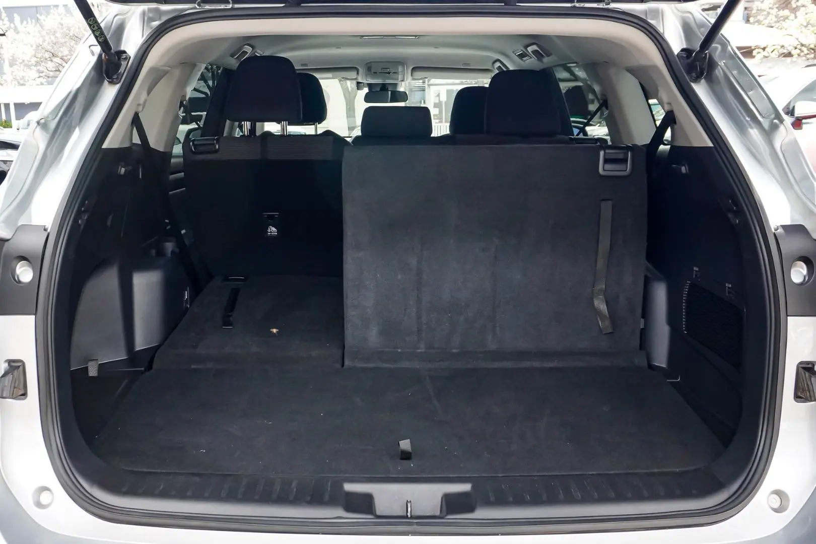 2025 Toyota Kluger Gallery Image 9