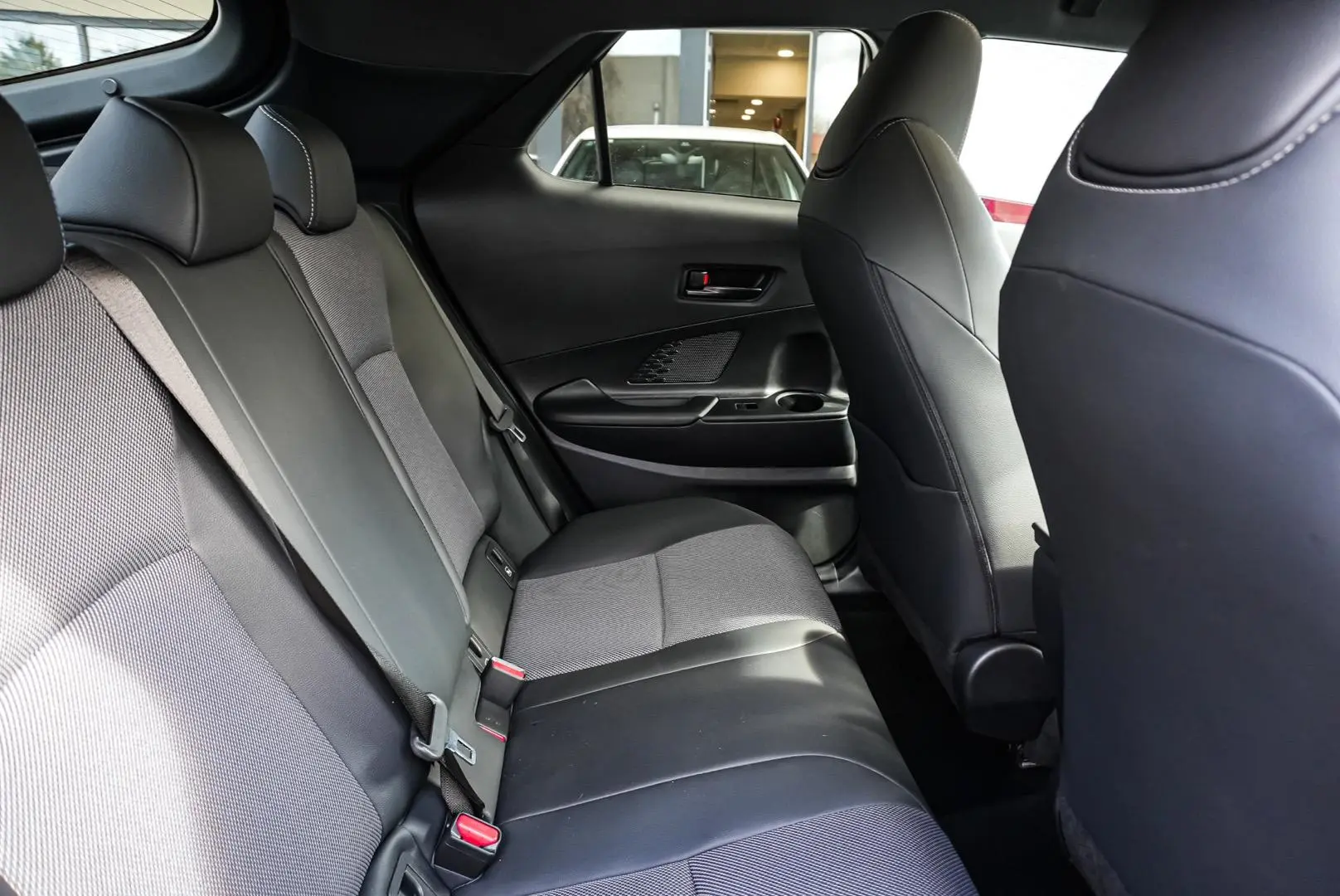 2023 Toyota C-HR Gallery Image 8