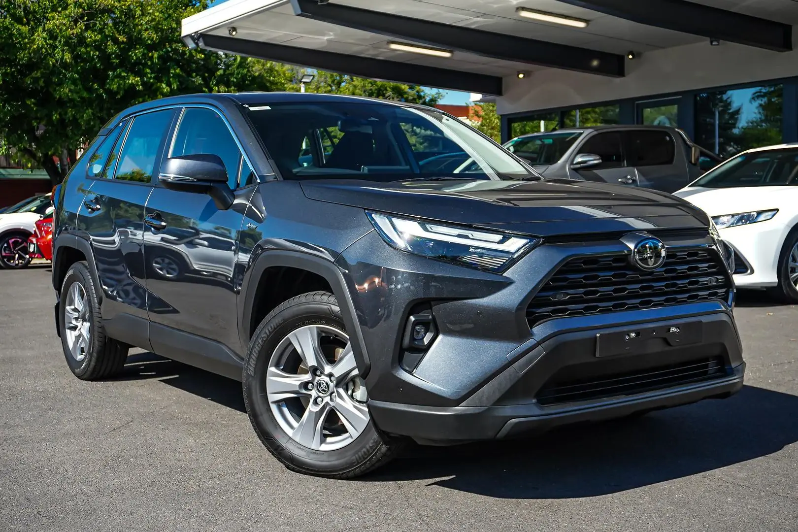 2024 Toyota RAV4 Gallery Image 2