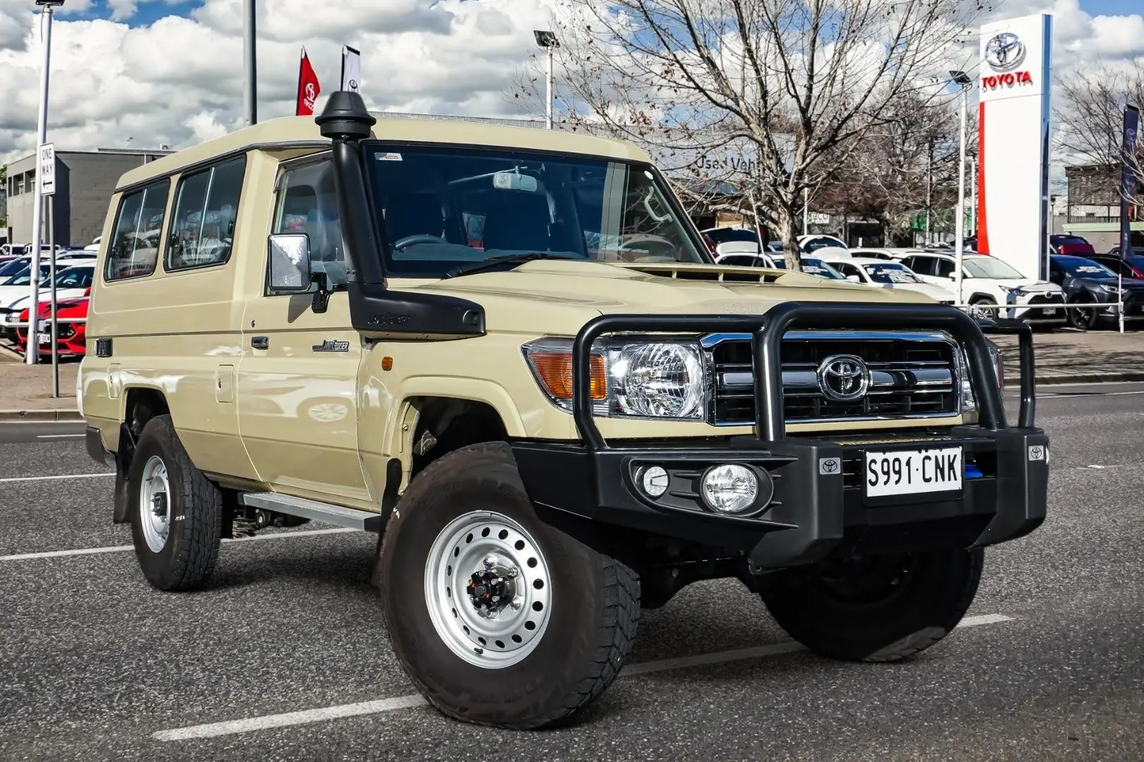 2021 Toyota Landcruiser Image
