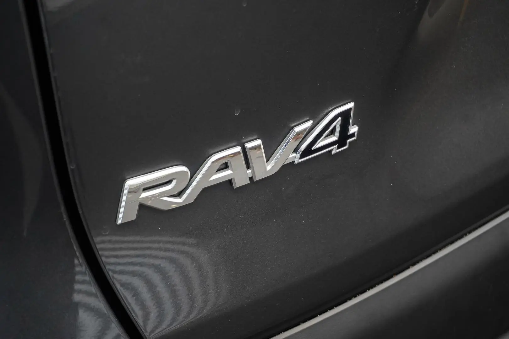 2025 Toyota RAV4 Gallery Image 15