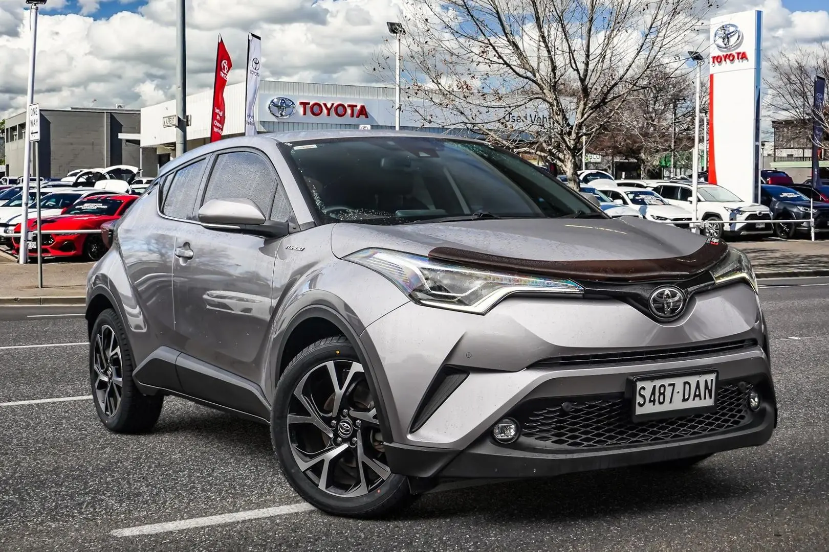 2018 Toyota C-HR Image