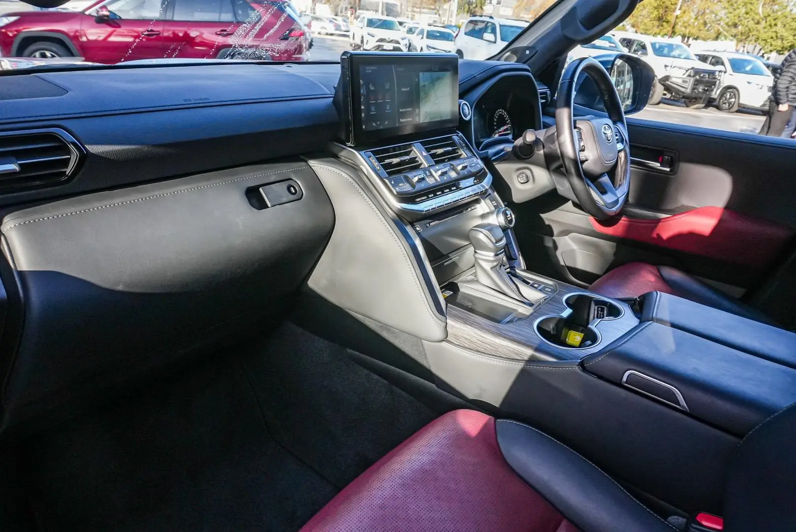 2022 Toyota Landcruiser Gallery Image 10