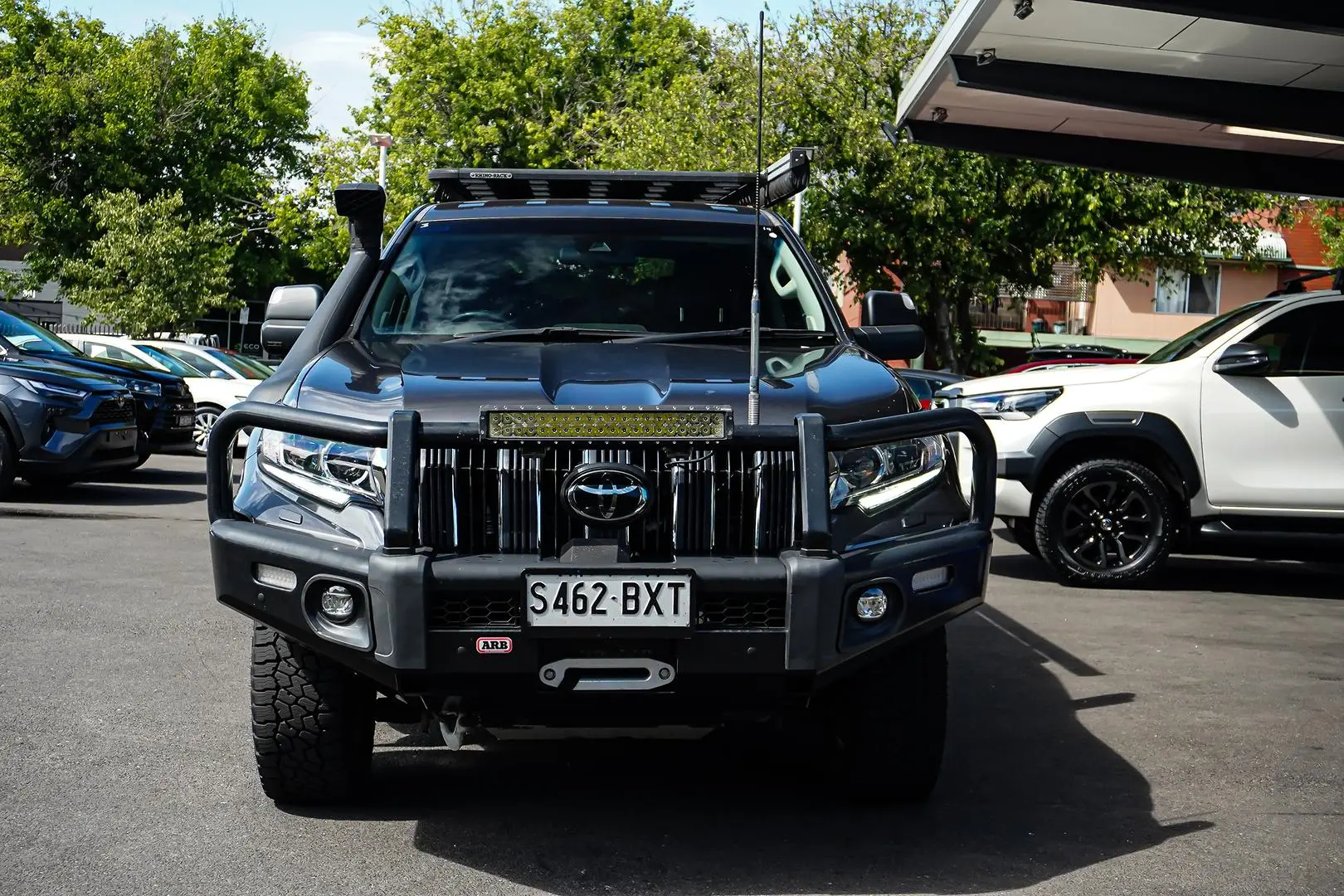 2018 Toyota Landcruiser Prado Gallery Image 5