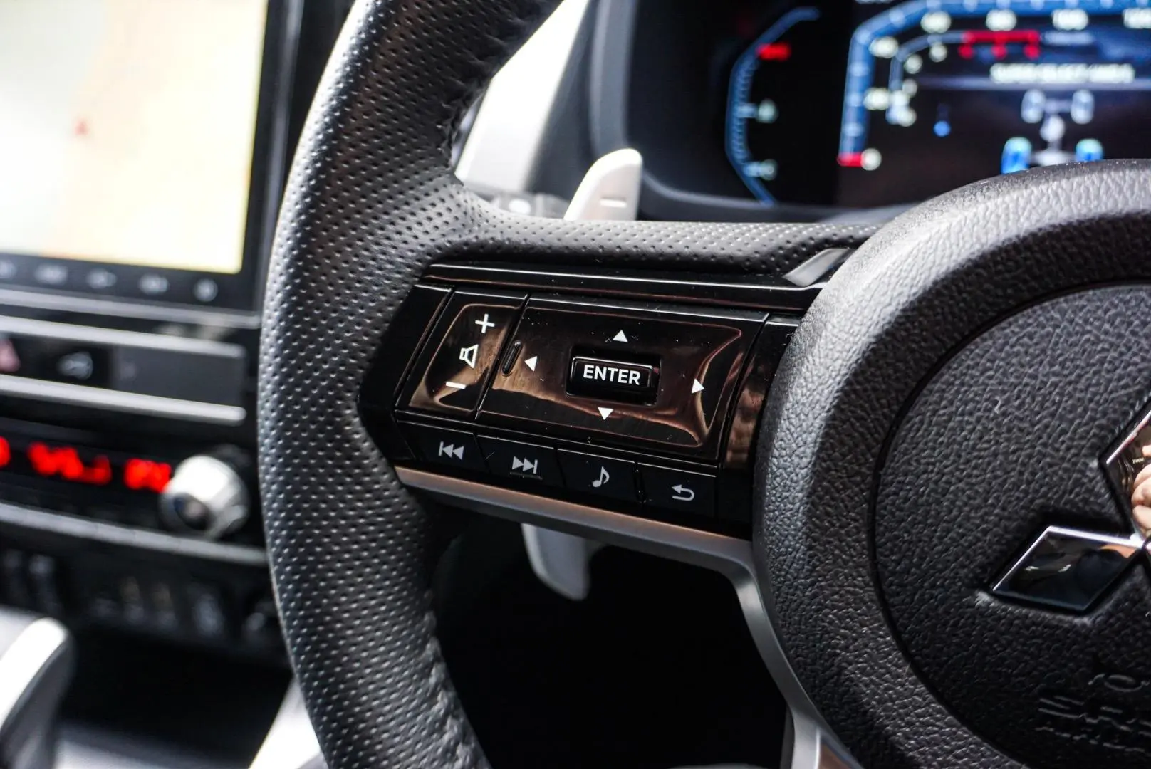 2024 Mitsubishi Pajero Sport Gallery Image 20