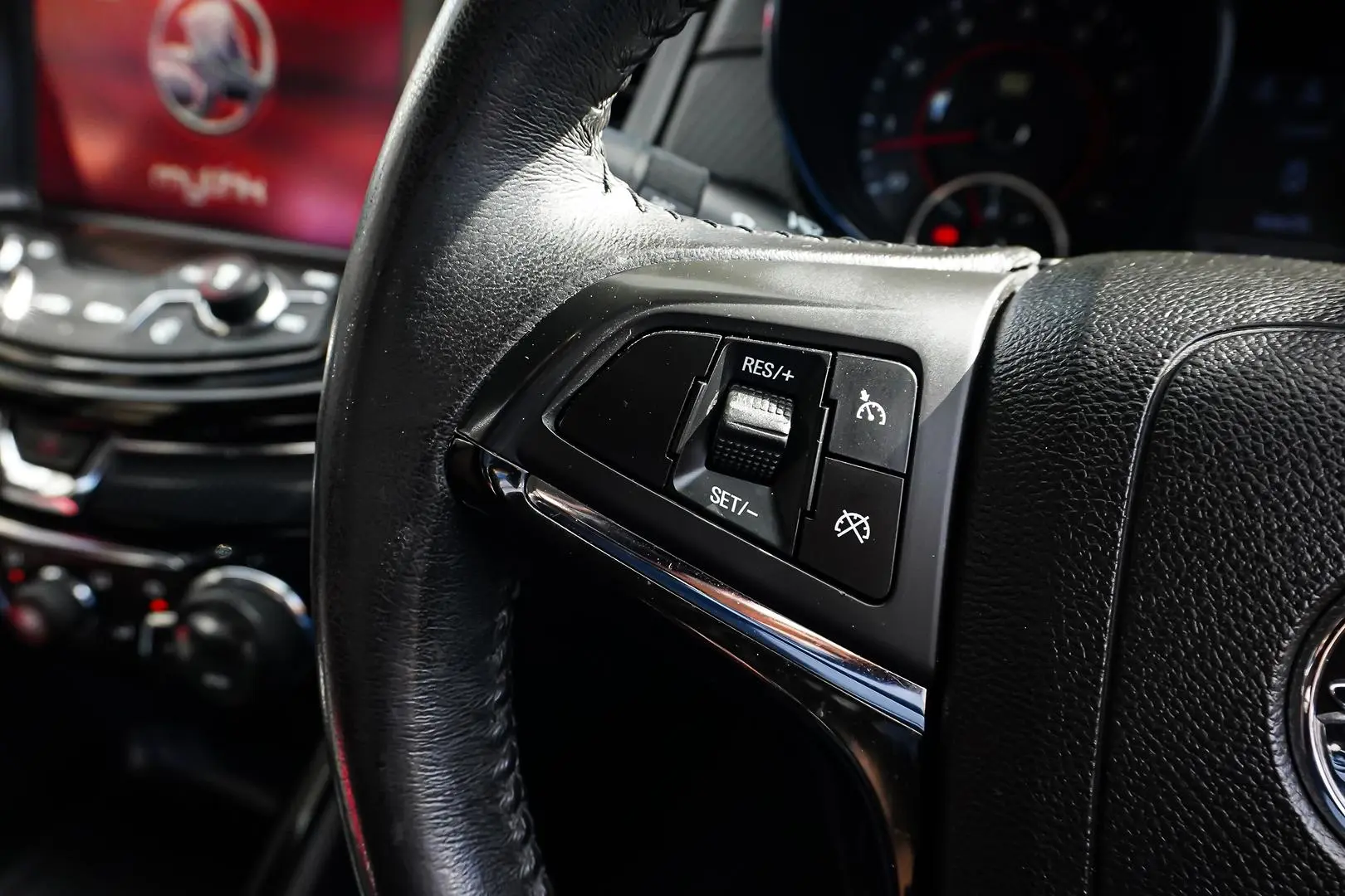 2016 Holden Commodore Gallery Image 21