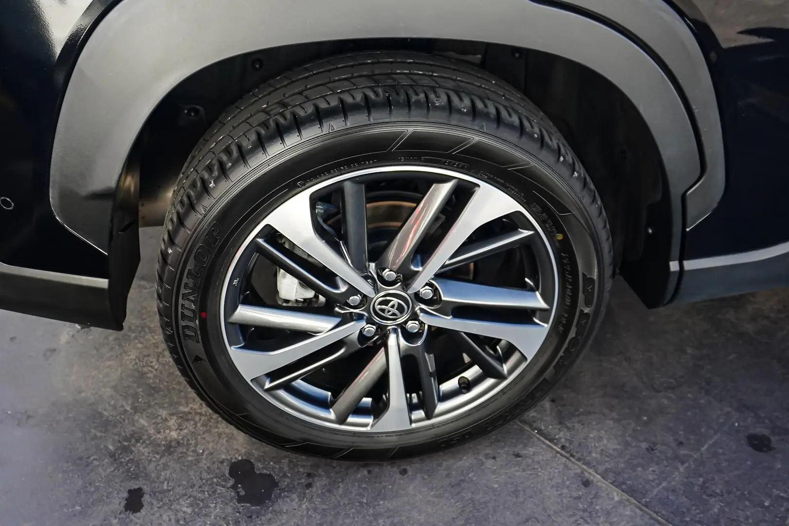 2024 Toyota Corolla Cross Gallery Image 17