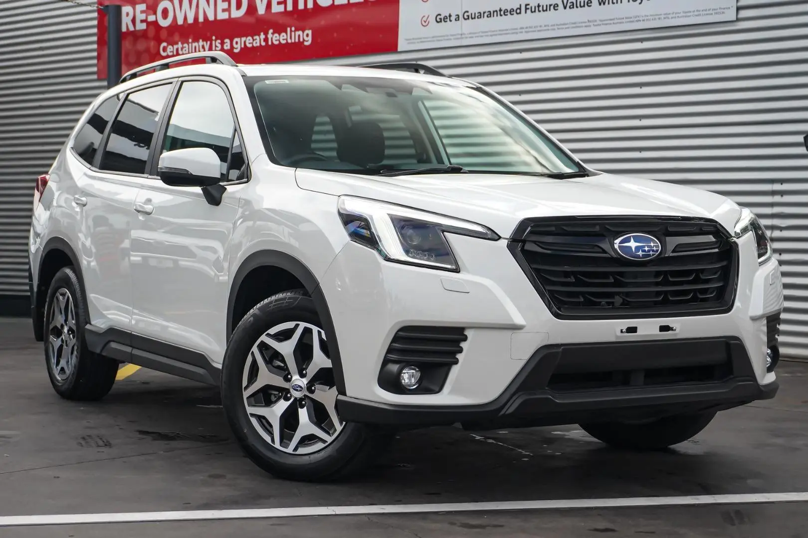 2024 Subaru Forester Gallery Image 2