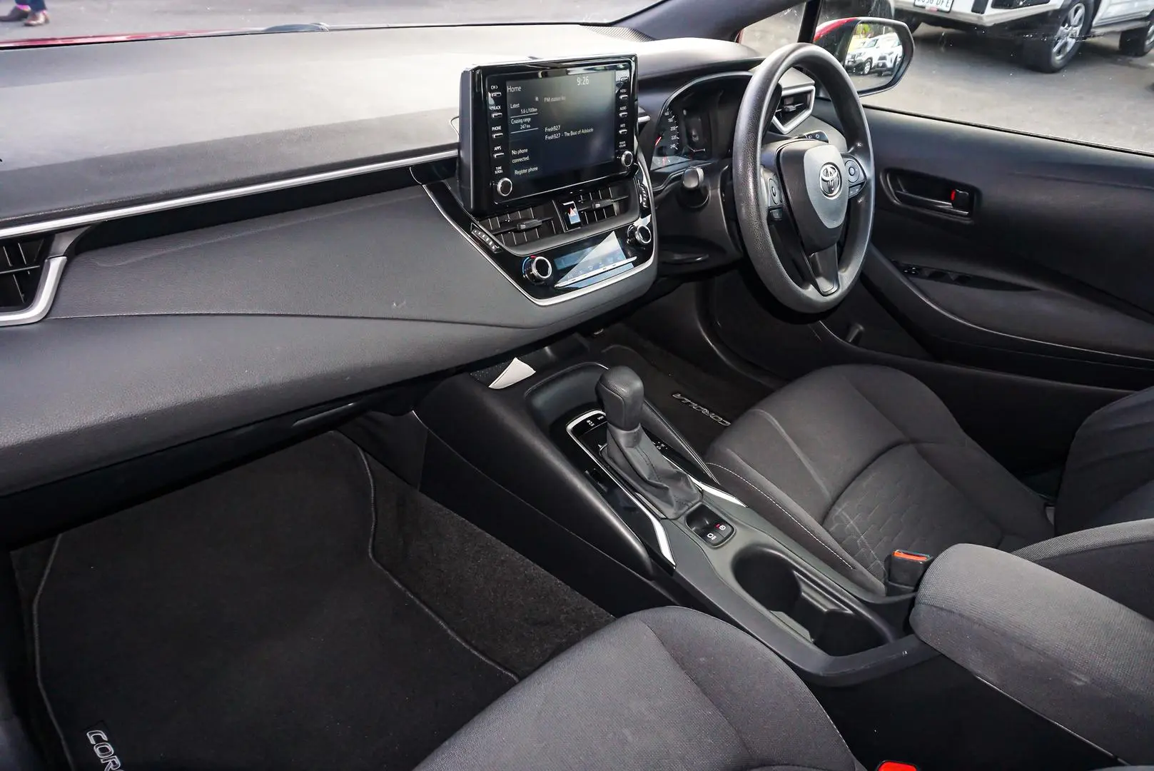 2019 Toyota Corolla Gallery Image 10
