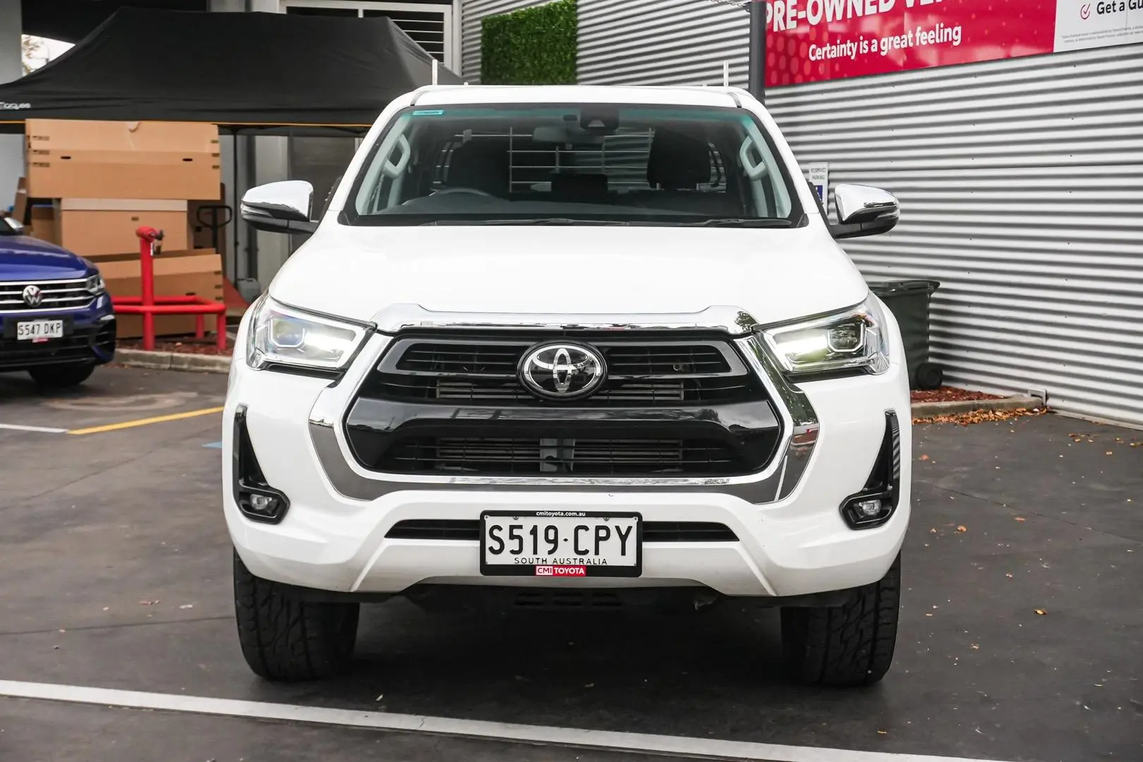 2022 Toyota Hilux Gallery Image 5