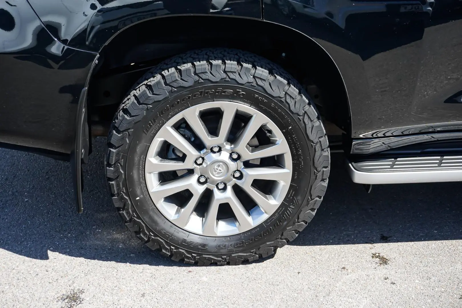 2021 Toyota Landcruiser Prado Gallery Image 20
