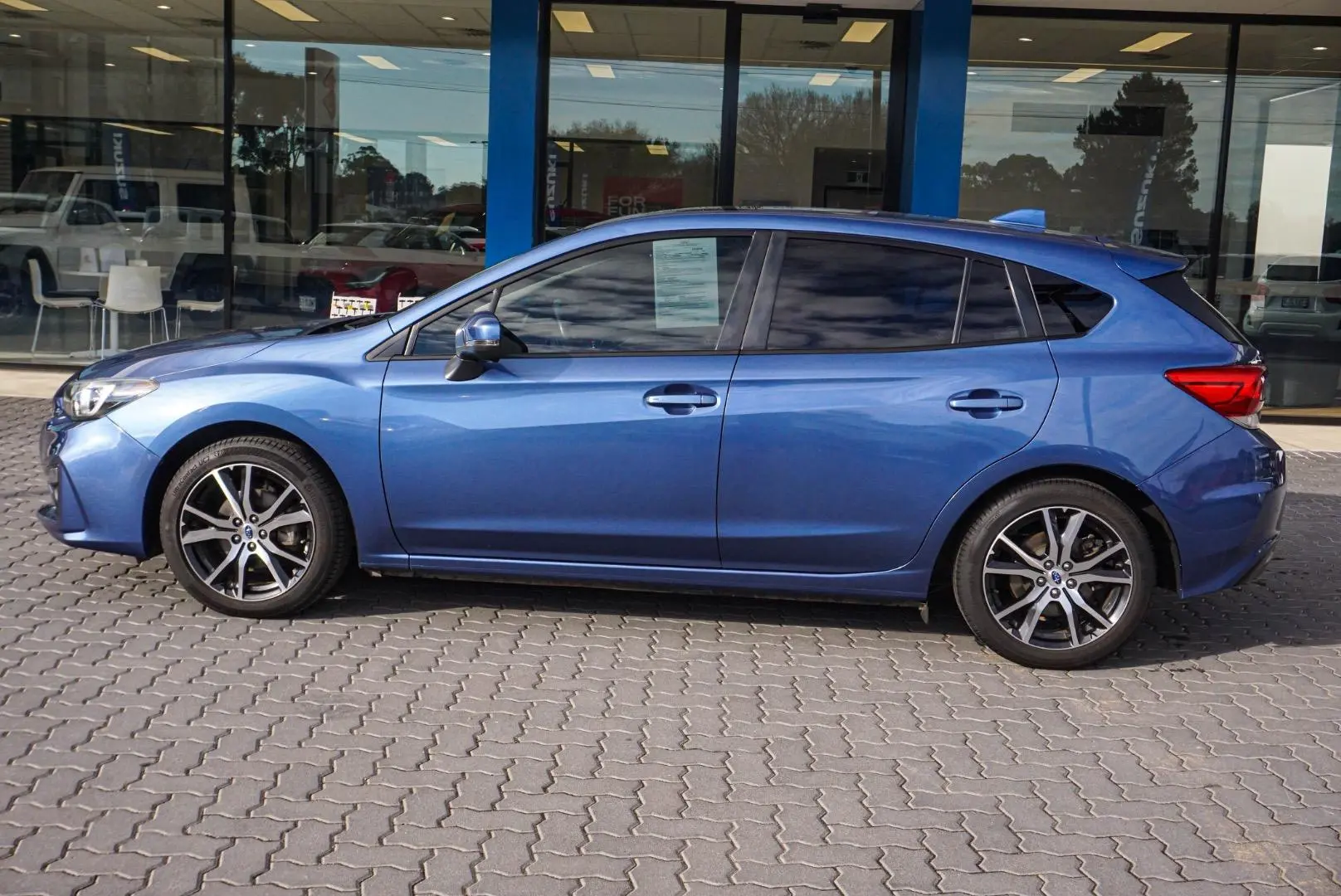 2017 Subaru Impreza Gallery Image 4