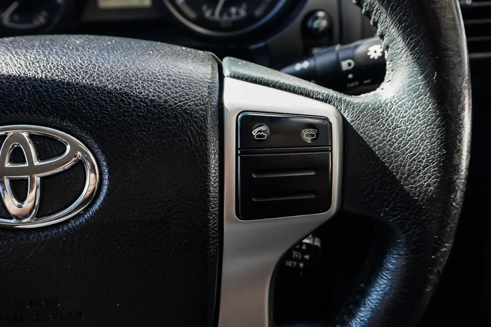 2017 Toyota Landcruiser Prado Gallery Image 22